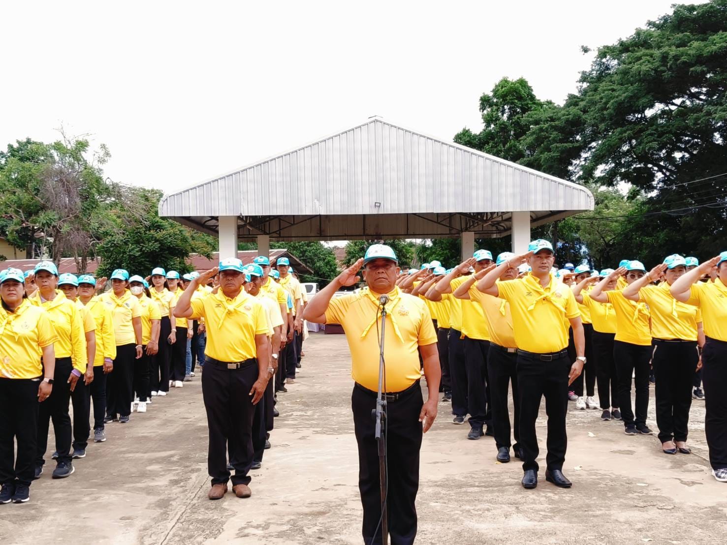 เมื่อวันที่  26 ก.ค. 67 อบต.สะอาดสมบูรณ์ โดยนายสหาย สังฆะมะณี นายก อบต.สะอาดสมบูรณ์ พร้อมด้วย  คณะผู้บริหาร หัวหน้าส่วนราชการ ร่วมกับผู้นำท้องที่ ผู้นำท้องถิ่น ร่วมโครงการปลูกตันไม้และปล่อยปลาฯเพื่อเฉลิมพระเกียรติพระบาทสมเด็จพระเจ้าอยู่หัว 