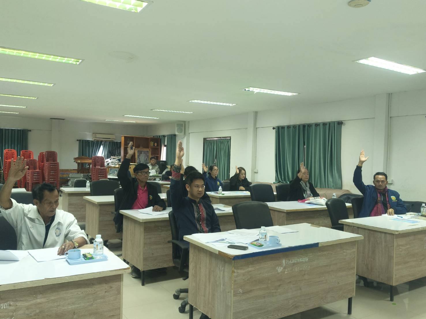 วันที่ 8 มกราคม 2569 องค์การบริหารส่วนตำบลสะอาดสมบูรณ์ ประชุมคณะกรรมการช่วยเหลือประชาชนองค์กรปกครองส่วนท้องถิ่น ต.สะอาดสมบูรณ์    ณ หอประชุมธรรมาภิบาล องค์การบริหารส่วนตำบลสะอาดสมบูรณ์อ.เมือง จ.ร้อยเอ็ด 